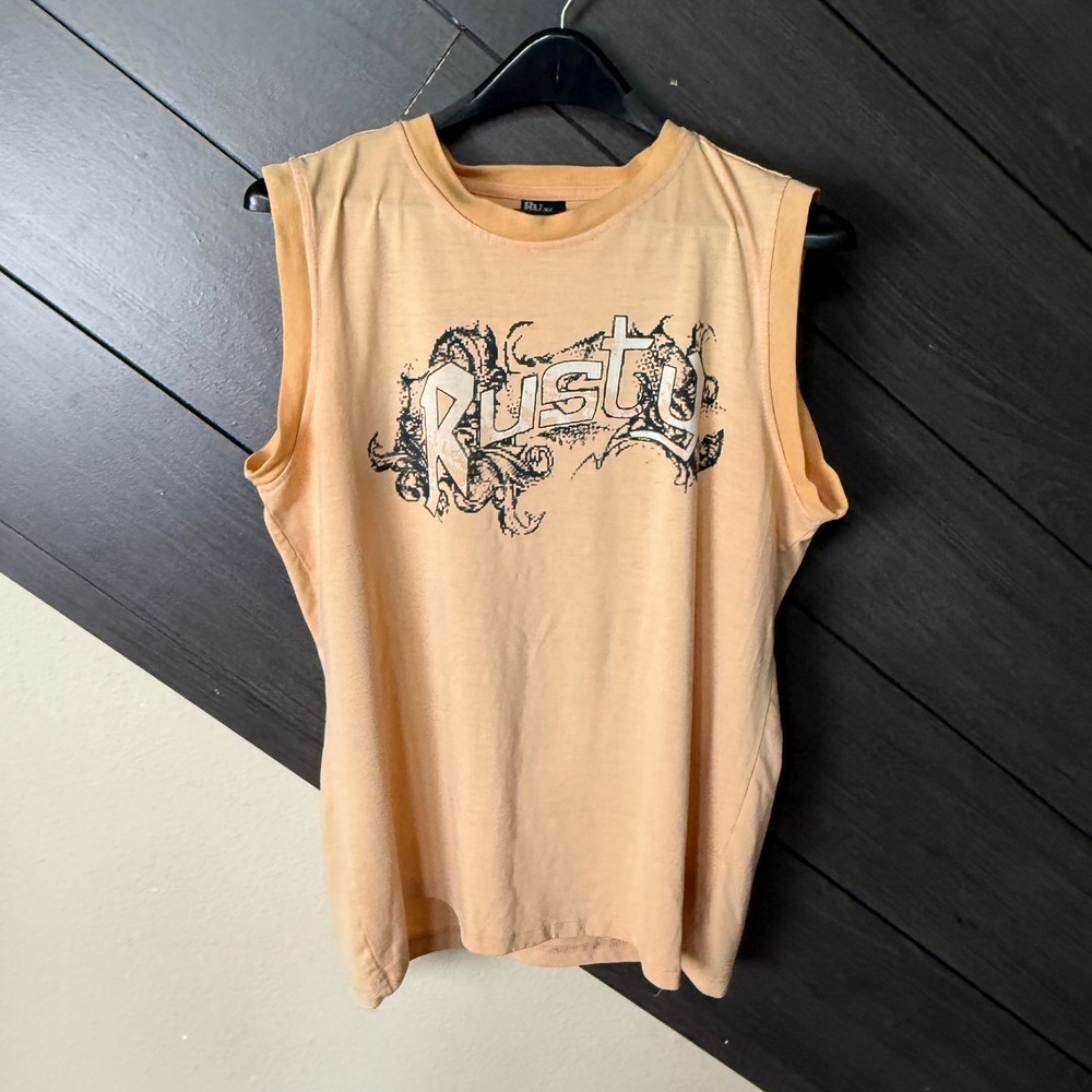 Rusty Men's Graphic Muscle Tank Top Small Peach Y2K Surf Skate Sleeveless